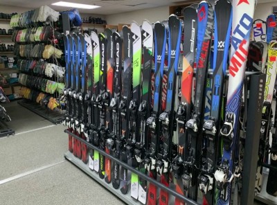 Где можно купить хорошие беговые лыжи оптом